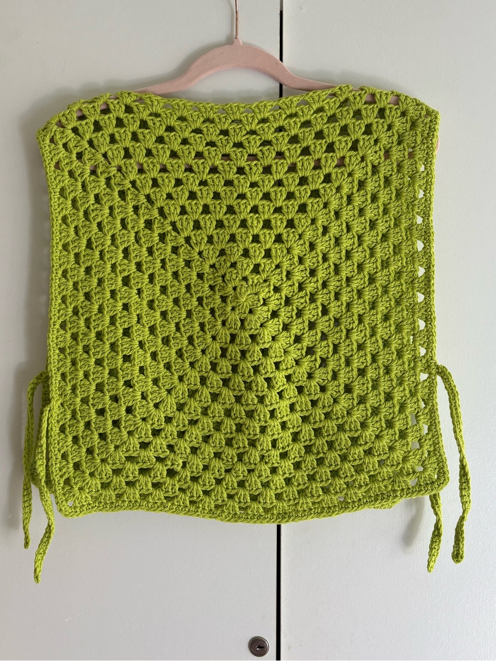 NWT XL/1X/XXL Curvy friendly | One of a kind crochet granny square crop green